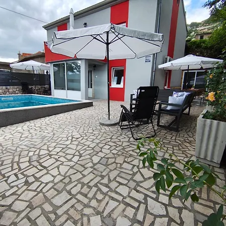 Kresic Holiday home *